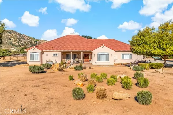 10204 Mount Olympus Valley Road, Fallbrook, CA 92028