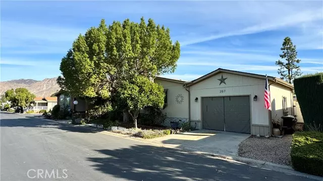 2230 Lake Park Drive #207, San Jacinto, CA 92583