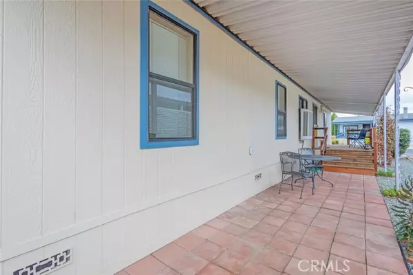 Hemet, CA 92543,1300 W Menlo Avenue #201