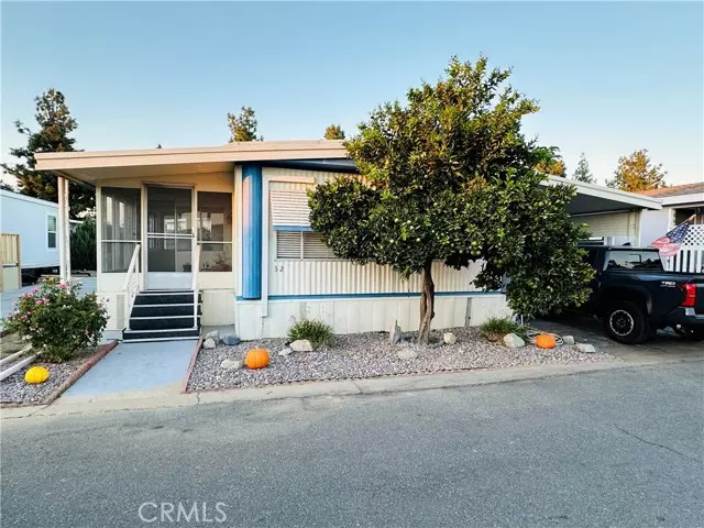 Hemet, CA 92543,725 W Thornton Avenue #32