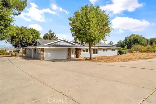 28736 Warren Road, Hemet, CA 92545