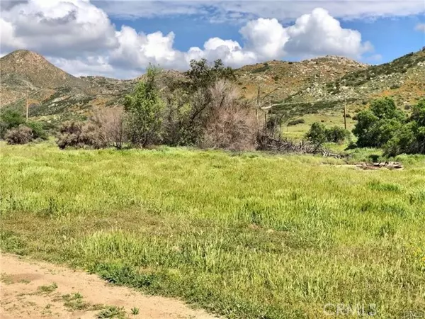 Aguanga, CA 92536,42370 Round Top Canyon Road