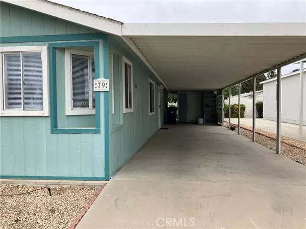 Hemet, CA 92545,1250 N Kirby Street #79