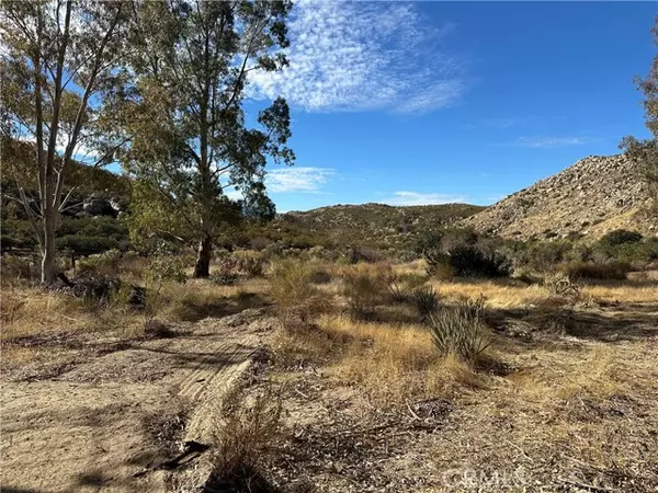 48610 Secret Falls Road, Aguanga, CA 92536