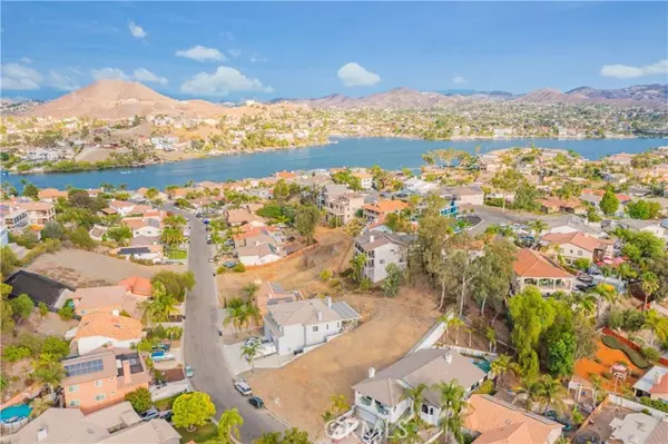 Canyon Lake, CA 92587,29019 Big Range Road