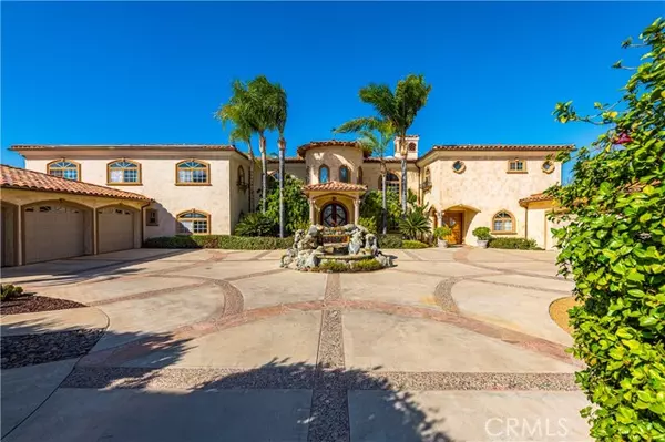 Canyon Lake, CA 92587,21990 Village Way