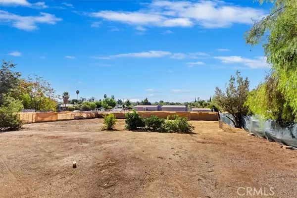 Perris, CA 92570,21595 Oleander Avenue