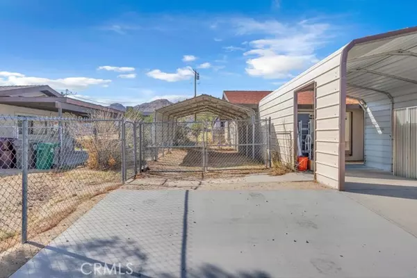 Joshua Tree, CA 92252,60449 Natoma Trail
