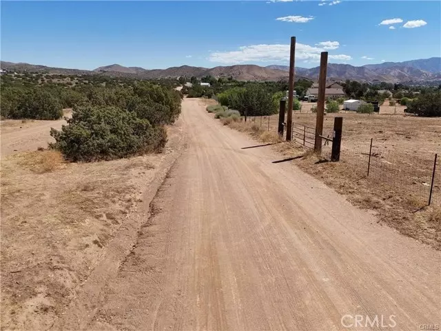 Acton, CA 93510,4320 Cedral Street