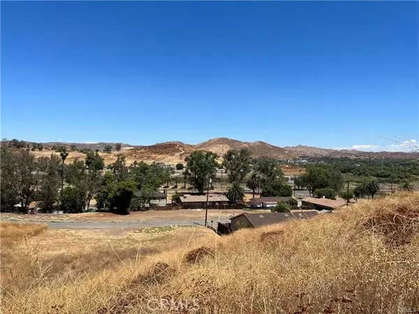 Lake Elsinore, CA 92530,5 Stecher Avenue
