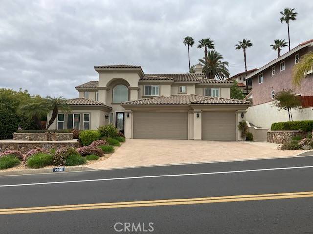 29515 Longhorn Drive, Canyon Lake, CA 92587