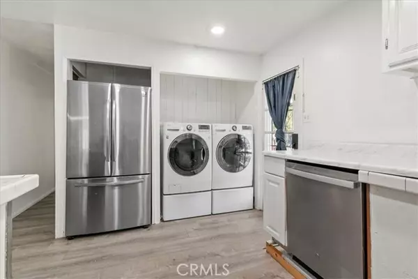 Eastvale, CA 91752,5800 Hamner Avenue #288