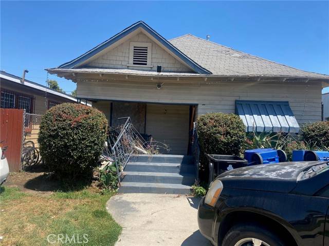 Los Angeles, CA 90003,237 E 65th Street
