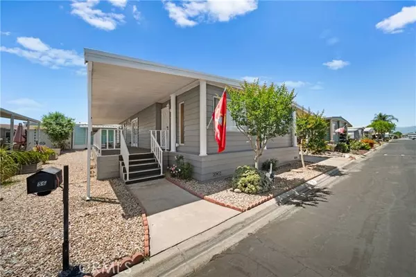 Riverside, CA 92503,9391 California Avenue #56