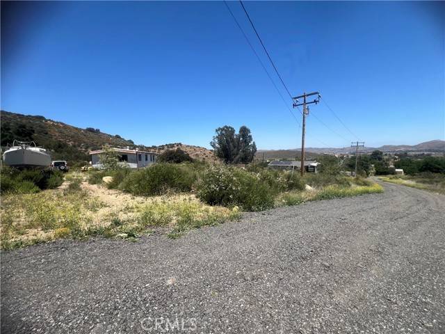 Lake Elsinore, CA 92530,34521 Koves Road