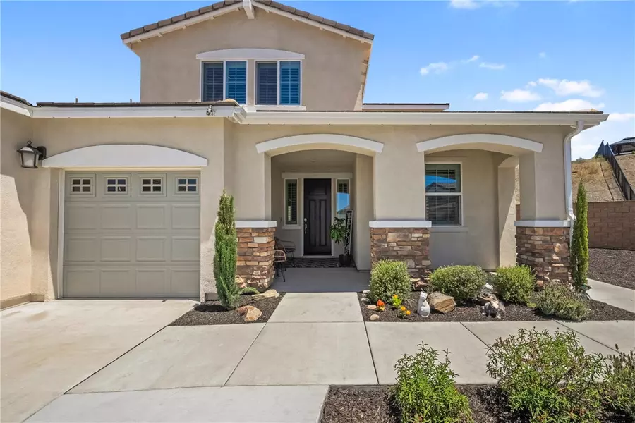 33168 Toledo Bend Court, Winchester, CA 92596