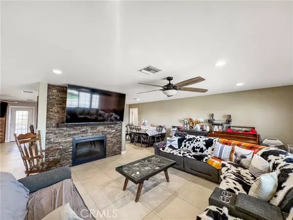 Blythe, CA 92225,7584 8th Avenue