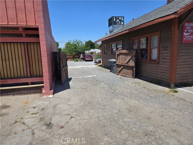 221 S PALM AVE., Hemet, CA 92543
