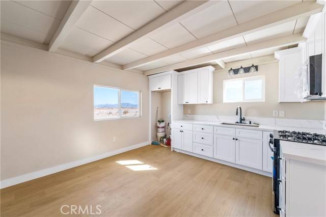 Twentynine Palms, CA 92277,81122 Valle Vista Road