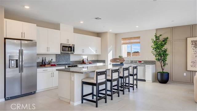 7612 Princeton Avenue, Hesperia, CA 92345