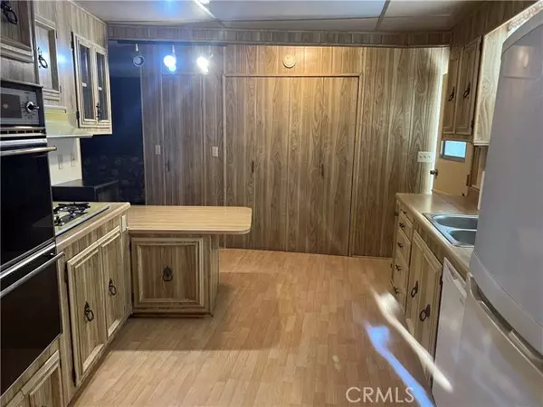 Menifee, CA 92586,27601 sun city Boulevard #268