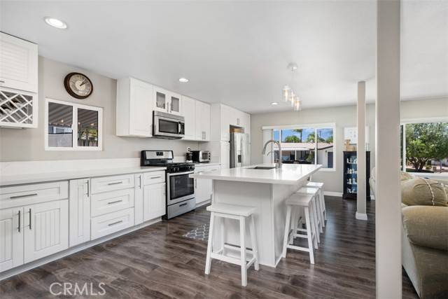 28650 Via Del Sol, Murrieta, CA 92563