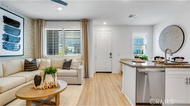 Ontario, CA 91762,2811 E Schumacher Paseo