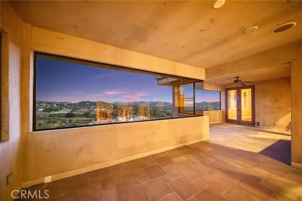 Murrieta, CA 92562,37654 Calle De Lobo