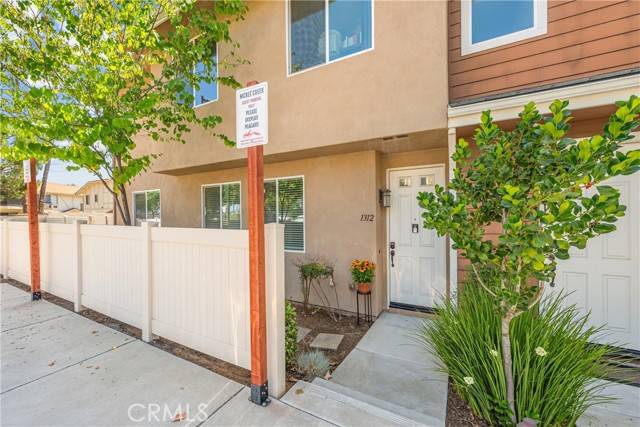 Ramona, CA 92065,1312 Shoshone Falls Drive