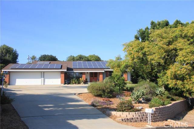 520 Woodland Hills Drive, Escondido, CA 92029