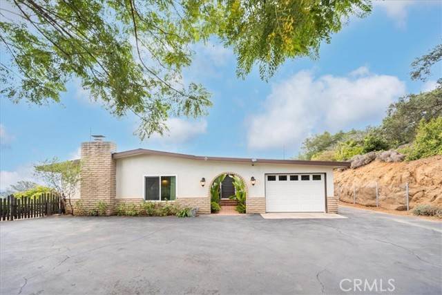 Escondido, CA 92029,3057 Via Hermosa
