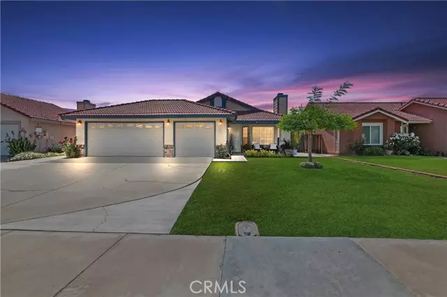 1455 Slate Avenue, Hemet, CA 92543