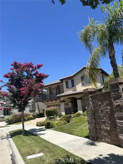 Corona, CA 92883,25198 Forest Street