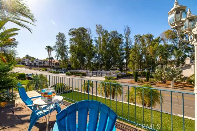 23417 Continental Drive, Canyon Lake, CA 92587