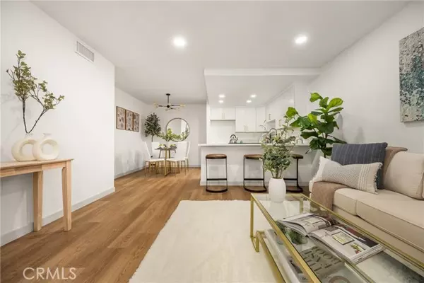 Fullerton, CA 92835,3010 Associated Road #122