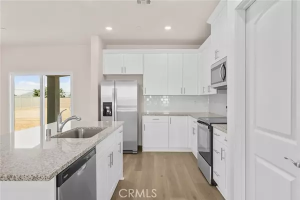 Apple Valley, CA 92307,14853 Indigo Road