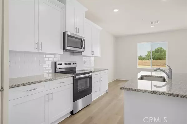 Apple Valley, CA 92307,14827 Indigo Road