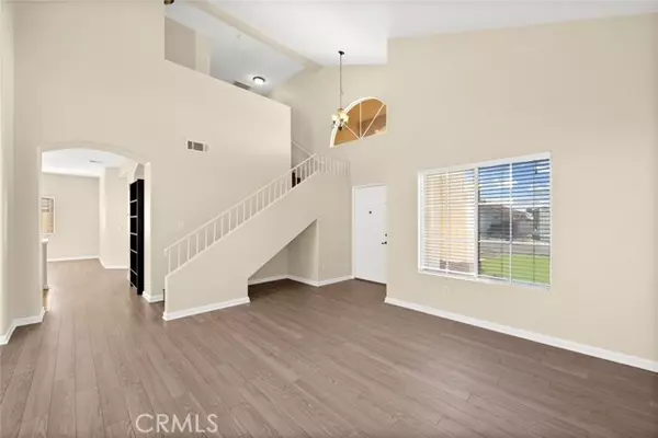 Murrieta, CA 92563,40027 Daphne Drive