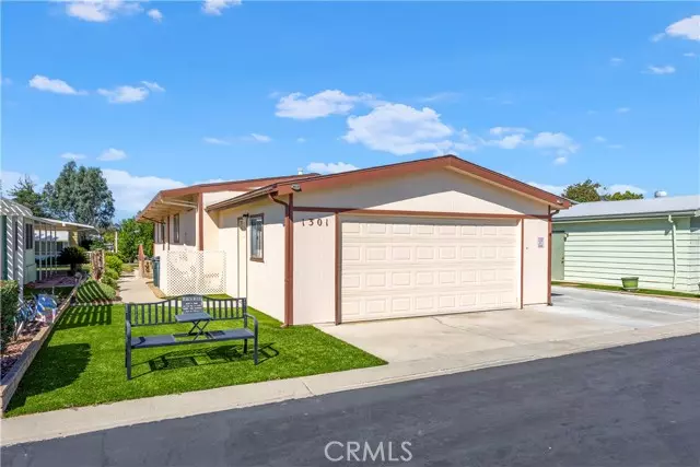 1301 Yellowood Drive, Hemet, CA 92545