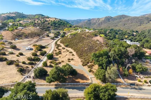 Murrieta, CA 92562,38563 Calle de Companero