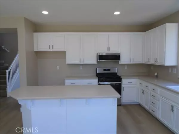 Murrieta, CA 92563,29905 Cherry Hill Drive