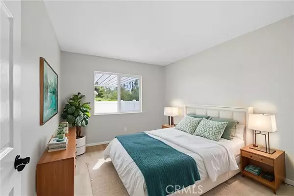 Laguna Hills, CA 92653,25888 Via Lomas #20