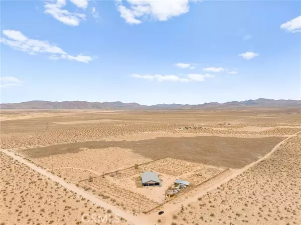 Lucerne Valley, CA 92356,36990 Cambria road