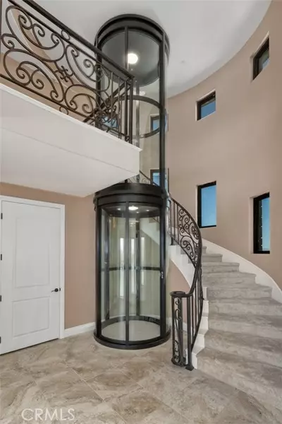 42125 Calle Paramo, Murrieta, CA 92562