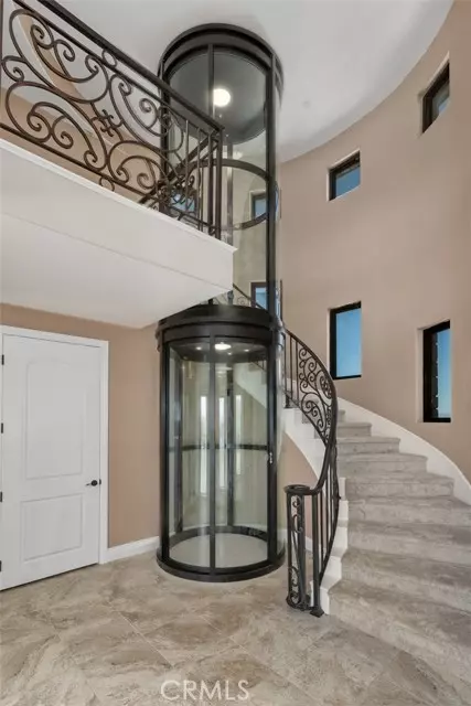 42125 Calle Paramo, Murrieta, CA 92562