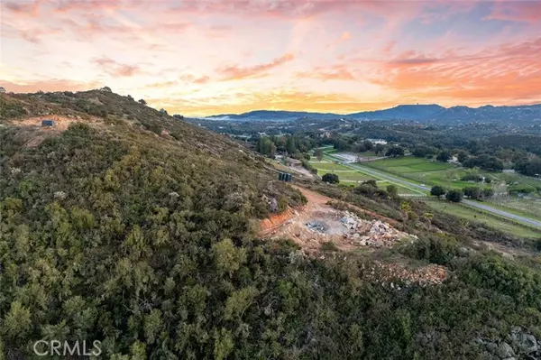 Murrieta, CA 92562,39948 Avenida La Cresta