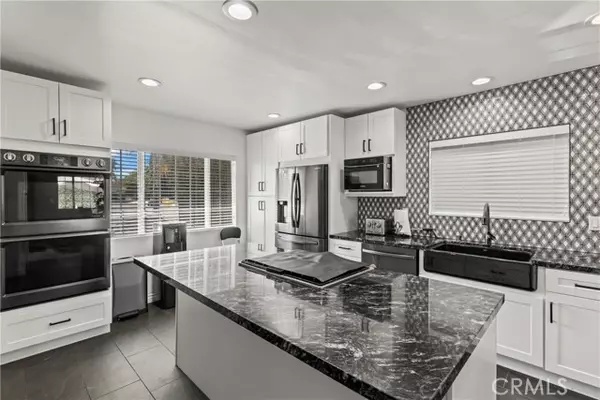 Winnetka (los Angeles), CA 91306,20323 Haynes Street