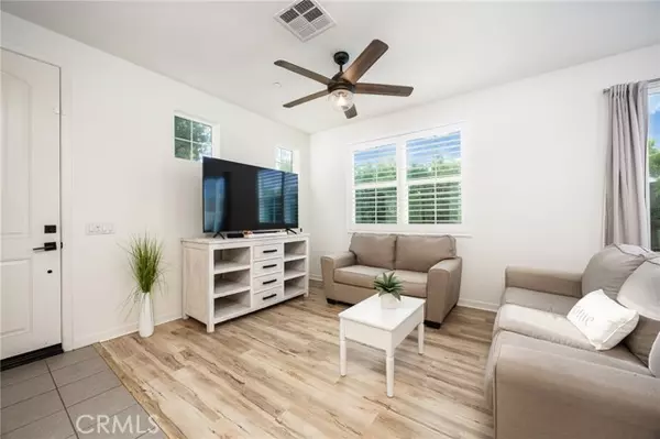 Murrieta, CA 92562,27412 Clarise Lane