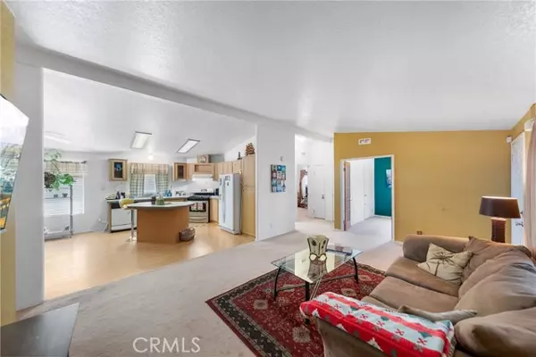 Desert Hot Springs, CA 92240,64550 Pierson Boulevard #25