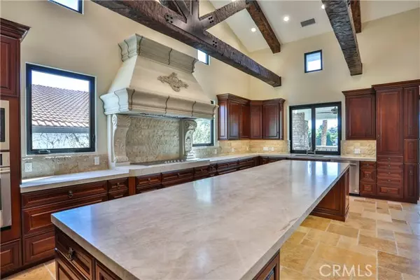 Canyon Lake, CA 92587,22477 Boating Way